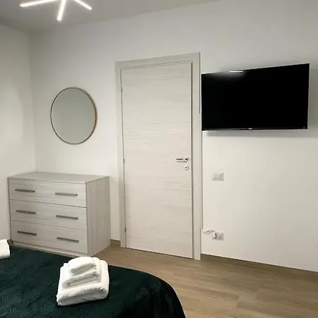 2612 House Piano Terra Garage E Wi-fi *